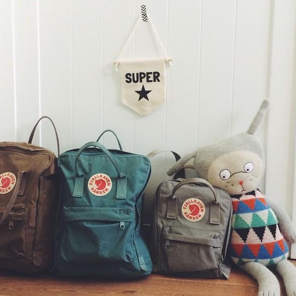 mochila a prueba de agua para nios mini clásica lujo marca famosa mochilas escolares estudiantes 2021 backpack
mochila a prueba de agua para nios mini clásica lujo marca famosa mochilas escolares estudiantes 2021 backpack