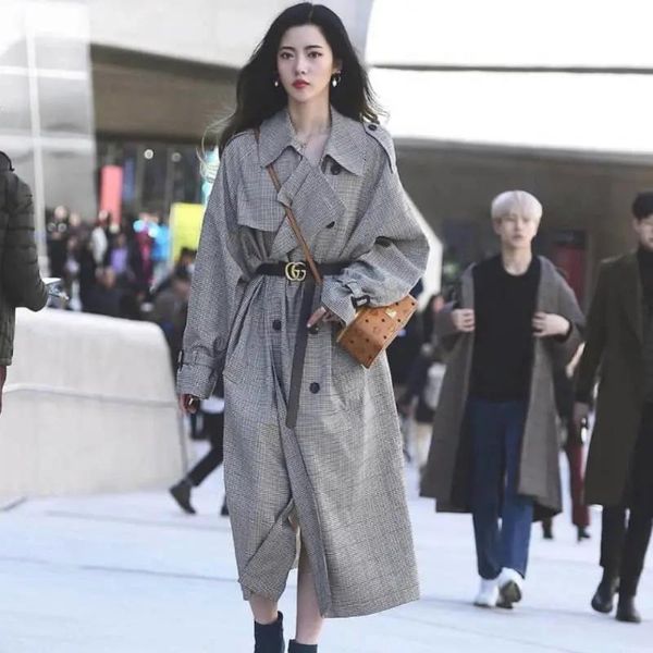 women's trench coats mid-length houndstooth print women british style elegant autumn 2021 double breasted long sleeve female windbreake, Tan;black
women's trench coats mid-length houndstooth print women british style elegant autumn 2021 double breasted long sleeve female windbreake, Tan;black