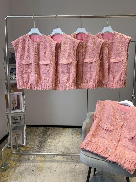 women's vests summer pink vest coat classic round collar simple and generous, very versatile, Black;white
women's vests summer pink vest coat classic round collar simple and generous, very versatile, Black;white