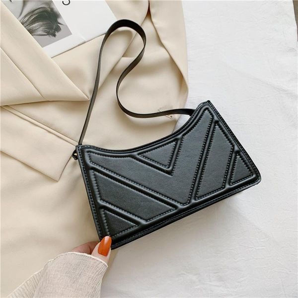evening bags fashion embossed female pu leather woven zipper shoulder bag trendy texture luxury design handbags for women 2021 summer
evening bags fashion embossed female pu leather woven zipper shoulder bag trendy texture luxury design handbags for women 2021 summer
