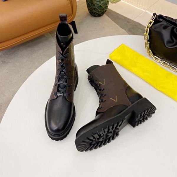 luxury brand shoes designer boots high heels and genuine leather outdoors fashion womens boot by shoe10 35, Black
luxury brand shoes designer boots high heels and genuine leather outdoors fashion womens boot by shoe10 35, Black