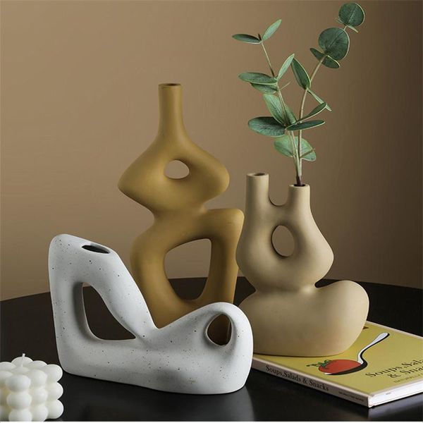 vases nordic art wedding decoration accessories modern geometric simplicity craft ceramic deskvase room flower for home gifts
vases nordic art wedding decoration accessories modern geometric simplicity craft ceramic deskvase room flower for home gifts