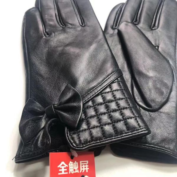 five fingers gloves manufacturers supply autumn and winter ladies real sheepskin outdoor warm fashion cycling touch screen style, Blue;gray
five fingers gloves manufacturers supply autumn and winter ladies real sheepskin outdoor warm fashion cycling touch screen style, Blue;gray