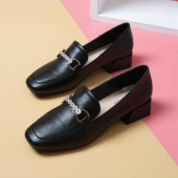 dress shoes autumn restores ancient ways square head shallow mouth low heel single shoe metal chain fashionable small leather, Black
dress shoes autumn restores ancient ways square head shallow mouth low heel single shoe metal chain fashionable small leather, Black