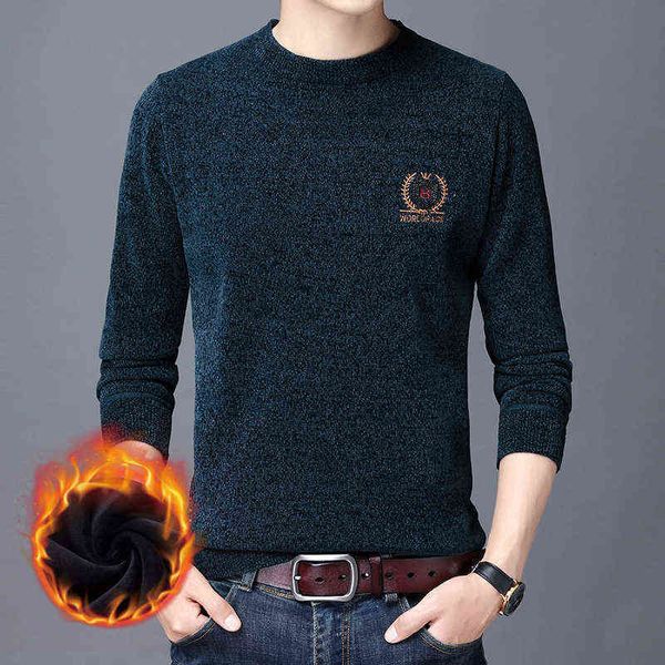 21 winter middle-aged and young people embroidered fashion knitted bottomed shirt men's chenille plush thickened warm sweater, White;black
21 winter middle-aged and young people embroidered fashion knitted bottomed shirt men's chenille plush thickened warm sweater, White;black
