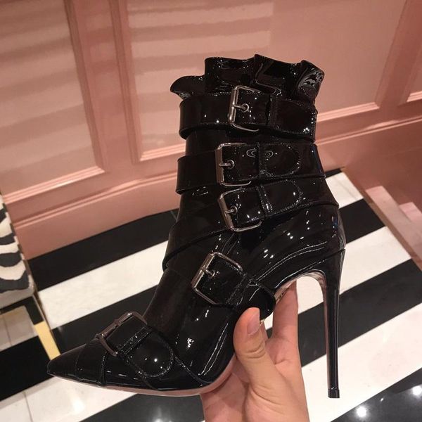 boots punk ridding black shinny leather buckle strap pointed toe high heel ankle banquet dress shoes
boots punk ridding black shinny leather buckle strap pointed toe high heel ankle banquet dress shoes