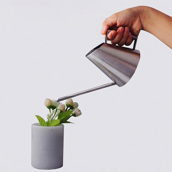 watering equipments 900ml can stainless steel kettle lightweight long spout ergonomic handle gardening pot
watering equipments 900ml can stainless steel kettle lightweight long spout ergonomic handle gardening pot