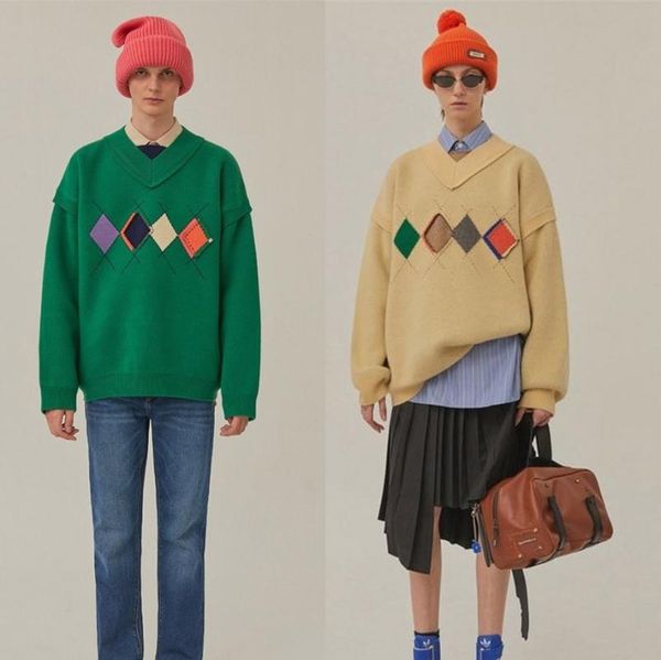 men's sweaters loose british college style ader error sweater men women 1:1 v-neck plaid adererror sweatshirts knit, White;black
men's sweaters loose british college style ader error sweater men women 1:1 v-neck plaid adererror sweatshirts knit, White;black
