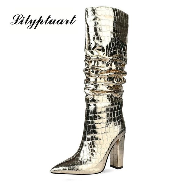 european and american style 2021 thick heel fold high boots side zipper women's silver large size shoes, Black
european and american style 2021 thick heel fold high boots side zipper women's silver large size shoes, Black