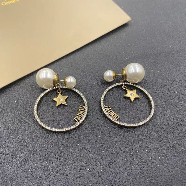 luxury jewelry letter star pearl earrings women's high version net red, Golden
luxury jewelry letter star pearl earrings women's high version net red, Golden