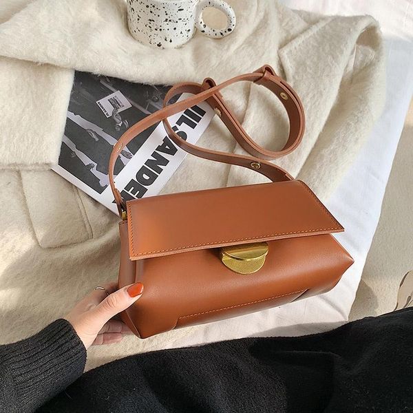 evening bags vintage square crossbody bag 2021 fashion pu leather women's designer handbag lock shoulder messenger
evening bags vintage square crossbody bag 2021 fashion pu leather women's designer handbag lock shoulder messenger