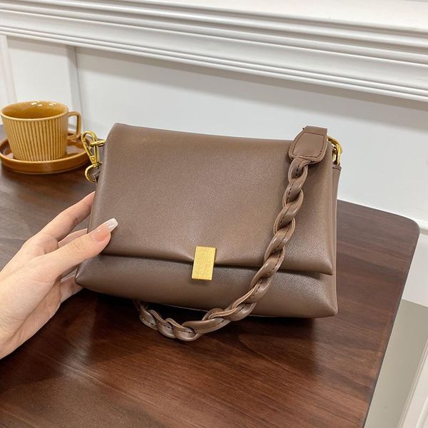 evening bags vintage solid color 2021 fashion female quality pu leather women designer handbag chain shoulder messenger
evening bags vintage solid color 2021 fashion female quality pu leather women designer handbag chain shoulder messenger