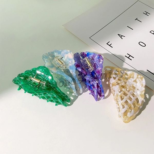sweet color acetate barrette for women girls hair claw chic barrettes claw crab hairpins styling fashion retro ponytail accessories, Golden;silver 
sweet color acetate barrette for women girls hair claw chic barrettes claw crab hairpins styling fashion retro ponytail accessories, Golden;silver