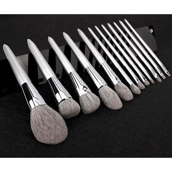 makeup brushes set eyeshadow foundation powder eyeliner eyelash lip blush blending beauty make up cosmetic kabuki brush1
makeup brushes set eyeshadow foundation powder eyeliner eyelash lip blush blending beauty make up cosmetic kabuki brush1