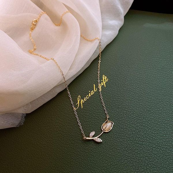 chains jewelry stainless steel necklace for women tulip wholesale korean flower ornament crystal clavicle chain, Silver
chains jewelry stainless steel necklace for women tulip wholesale korean flower ornament crystal clavicle chain, Silver