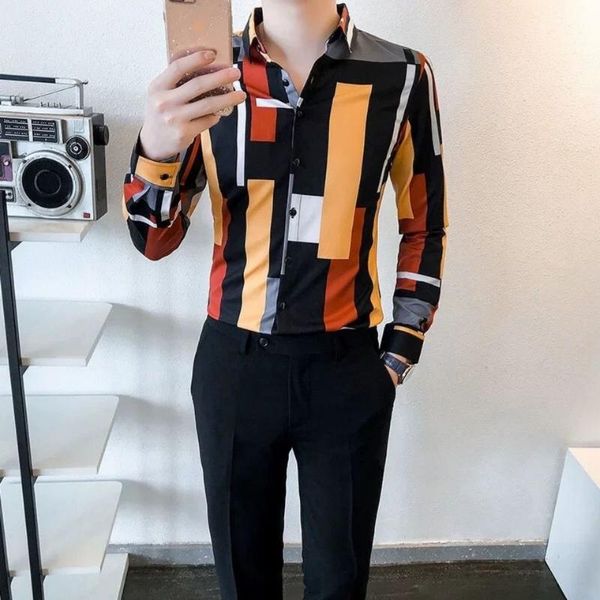 men's casual shirts 2021 color matching slim shirt spring korean fashion handsome contrast, White;black
men's casual shirts 2021 color matching slim shirt spring korean fashion handsome contrast, White;black