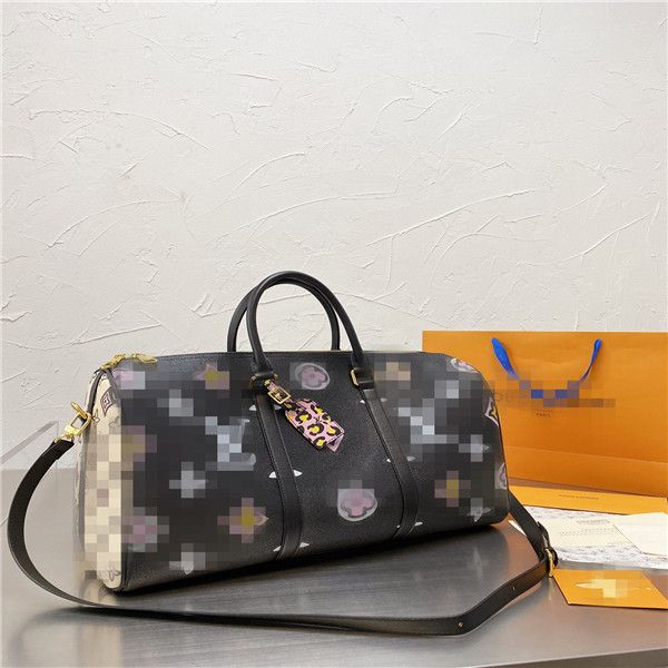 summer 2021 bag classic colors women's fashion large volume shopping handbag cross body purse shoulder size 45cm
summer 2021 bag classic colors women's fashion large volume shopping handbag cross body purse shoulder size 45cm