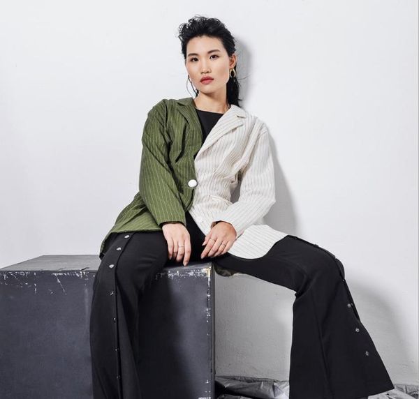 cotton women autumn winter contrast color striped blazers 2021 fashion long good quality female coats work clothes gx1072 women's suits, White;black
cotton women autumn winter contrast color striped blazers 2021 fashion long good quality female coats work clothes gx1072 women's suits, White;black