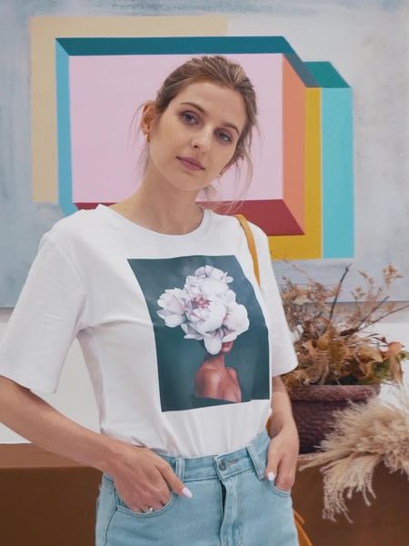round neck white art print women's t-shirt summer chic short-sleeved red female 210507
round neck white art print women's t-shirt summer chic short-sleeved red female 210507
