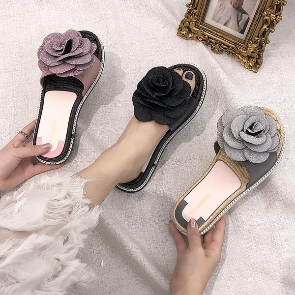 slippers 2021 summer style simple and solid color beach women comfortable wild flowers decorative leisure slippers., Black
slippers 2021 summer style simple and solid color beach women comfortable wild flowers decorative leisure slippers., Black