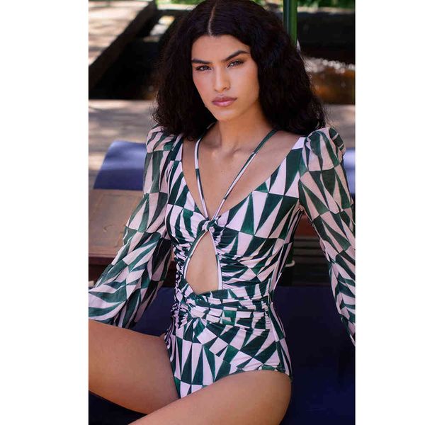long sleeve women new printed swimsuit female plus size swimwear monokini bathing suit summer beach wearin
long sleeve women new printed swimsuit female plus size swimwear monokini bathing suit summer beach wearin