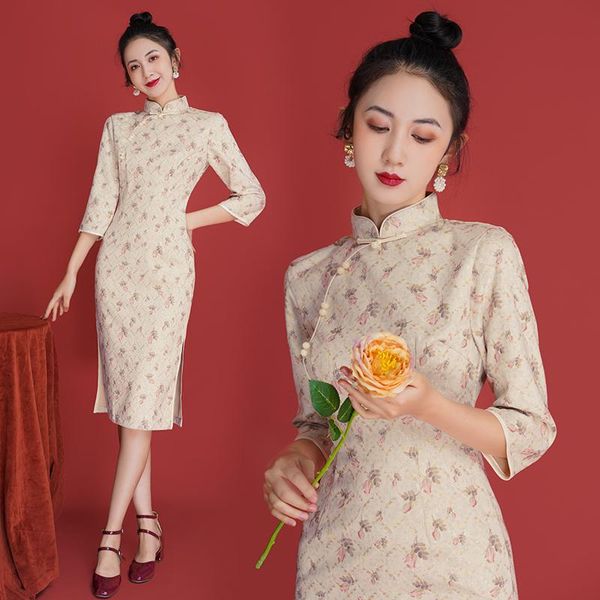 casual dresses film improved qipao in autumn young money daily high-end temperament national wind restoring ancient ways to wear a dress, Black;gray
casual dresses film improved qipao in autumn young money daily high-end temperament national wind restoring ancient ways to wear a dress, Black;gray