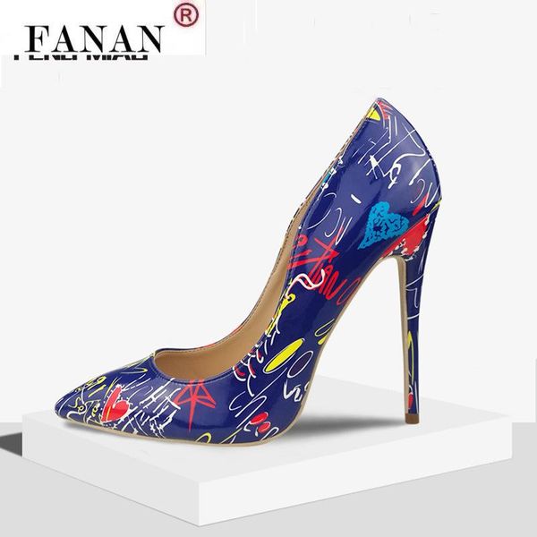 dress shoes nude color small fresh high heels patent leather stiletto single korean pointed pumps black professional work
dress shoes nude color small fresh high heels patent leather stiletto single korean pointed pumps black professional work