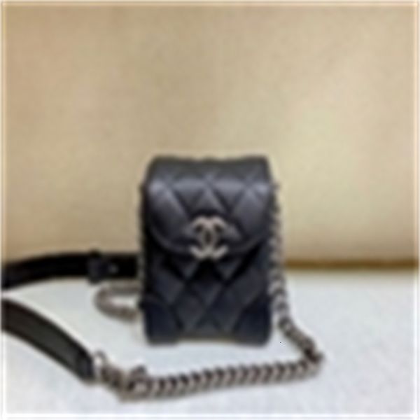 black 2020s small square box bag 1167 women handbags iconic bags handles shoulder bags totes cross body bag clutches evening
black 2020s small square box bag 1167 women handbags iconic bags handles shoulder bags totes cross body bag clutches evening