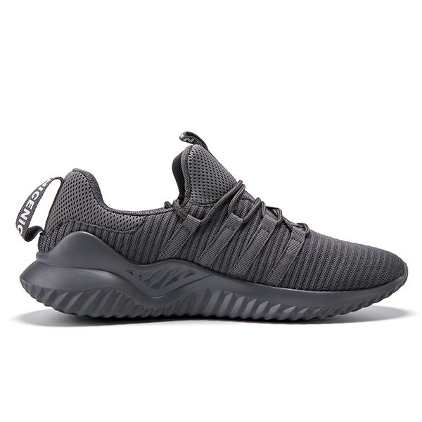 2021 men women knit running sport shoes triple black breathable comfortable couples outdoor trainers sneakers big size 35-46 y-h1503
2021 men women knit running sport shoes triple black breathable comfortable couples outdoor trainers sneakers big size 35-46 y-h1503