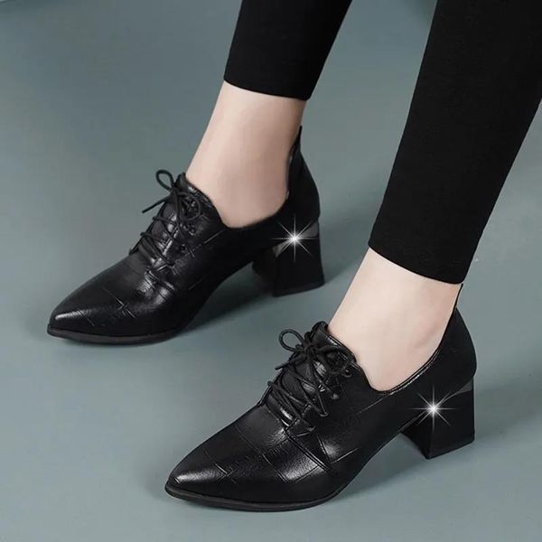 boots female fashion sweet pointed toe black pu leather lace up short ankle women classic winter botas femininas h9017
boots female fashion sweet pointed toe black pu leather lace up short ankle women classic winter botas femininas h9017