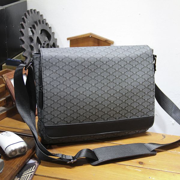 wholesale factory men leather shoulder bag flip printed plaid backpack street trend polka dot handbag horizontal leisure computer fashion br
wholesale factory men leather shoulder bag flip printed plaid backpack street trend polka dot handbag horizontal leisure computer fashion br