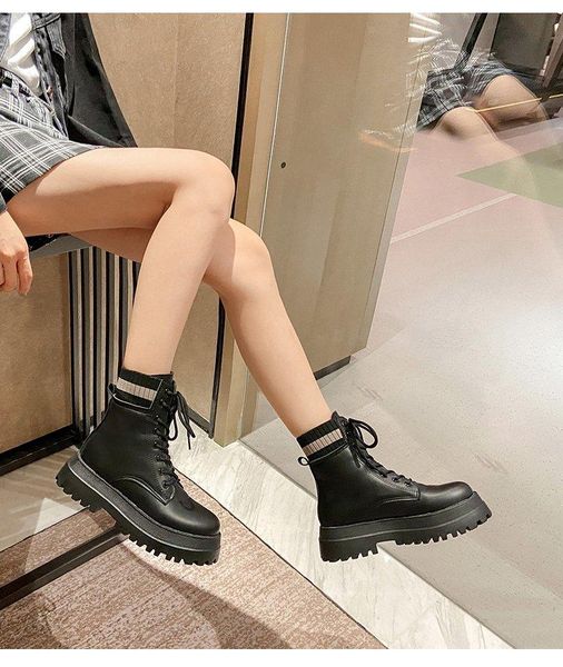 boots women's british style 2021 autumn winter fashion handsome motorcycle black ankle stretch fabric
boots women's british style 2021 autumn winter fashion handsome motorcycle black ankle stretch fabric