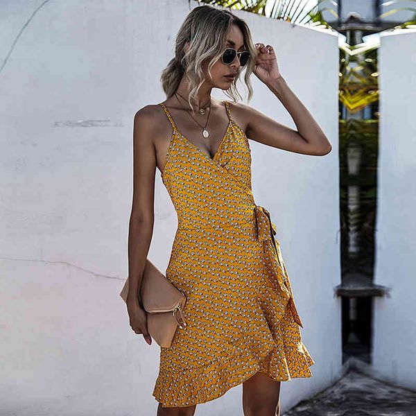 fashion ladies halter strap backless small bouquet waist tie print irregular dress summer hollow slim suspender dresses 210423, Black;gray
fashion ladies halter strap backless small bouquet waist tie print irregular dress summer hollow slim suspender dresses 210423, Black;gray
