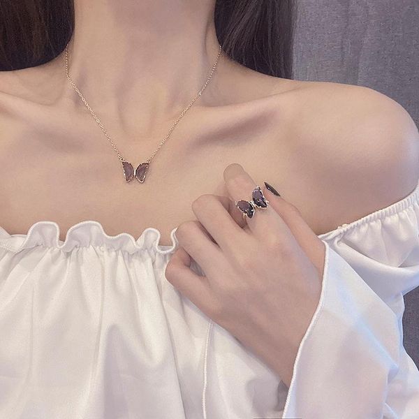 pendant necklaces spring and summer ladies simple butterfly titanium steel necklace gift exquisite jewelry, Silver
pendant necklaces spring and summer ladies simple butterfly titanium steel necklace gift exquisite jewelry, Silver