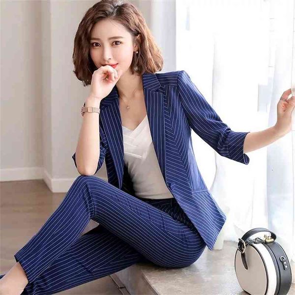 summer ladies suit set casual office wear striped women blazer slim fit trousers elegant skirt 201012, White;black
summer ladies suit set casual office wear striped women blazer slim fit trousers elegant skirt 201012, White;black