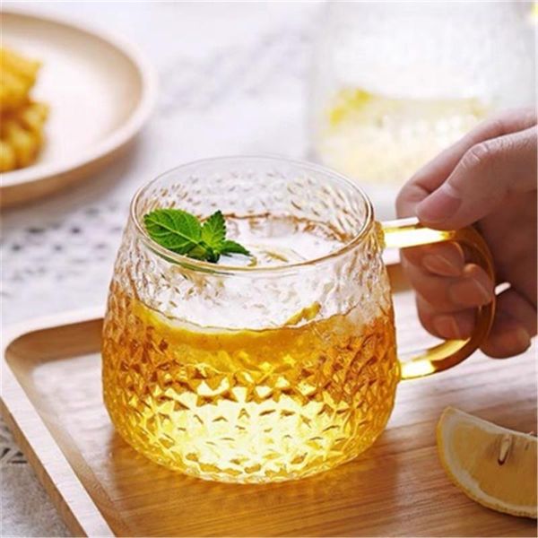 japanese hammer pattern cup with handle transparent glass household simple wine glasses
japanese hammer pattern cup with handle transparent glass household simple wine glasses