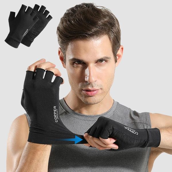 wrist support 1 pair of sports gloves fiber antibacterial non-slip breathable and quick-drying for men women, Black;red
wrist support 1 pair of sports gloves fiber antibacterial non-slip breathable and quick-drying for men women, Black;red