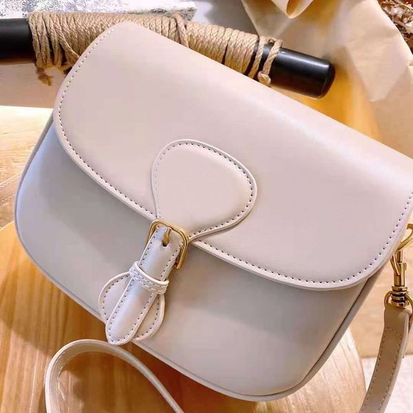 louis vutton bagclassic ladies retro saddle bags luxury designer canvas flip lock one shoulder messenger bag wholesale with boxandd1y_top
louis vutton bagclassic ladies retro saddle bags luxury designer canvas flip lock one shoulder messenger bag wholesale with boxandd1y_top