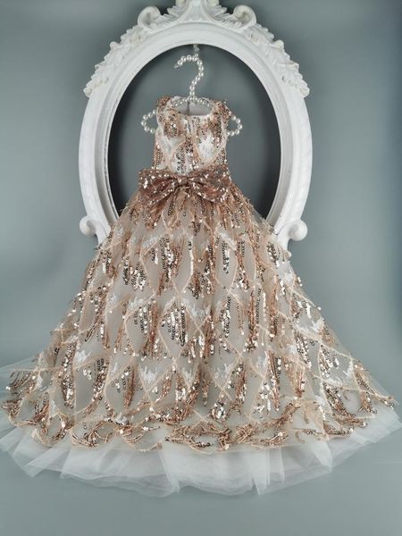 dog apparel handmade sequin sparkling beaded tassel dress wedding chapel train cat pet clothes poodle maltese
dog apparel handmade sequin sparkling beaded tassel dress wedding chapel train cat pet clothes poodle maltese