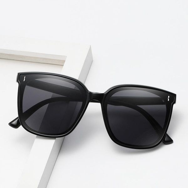sunglasses retro square women brand designer vintage travel oversized sun glasses male female fashion rivetÂ, White;black
sunglasses retro square women brand designer vintage travel oversized sun glasses male female fashion rivetÂ, White;black