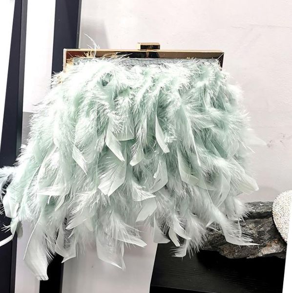 cross body 2022 fashion female furry bag one-shoulder holding tassel spring/summer trend bags
cross body 2022 fashion female furry bag one-shoulder holding tassel spring/summer trend bags