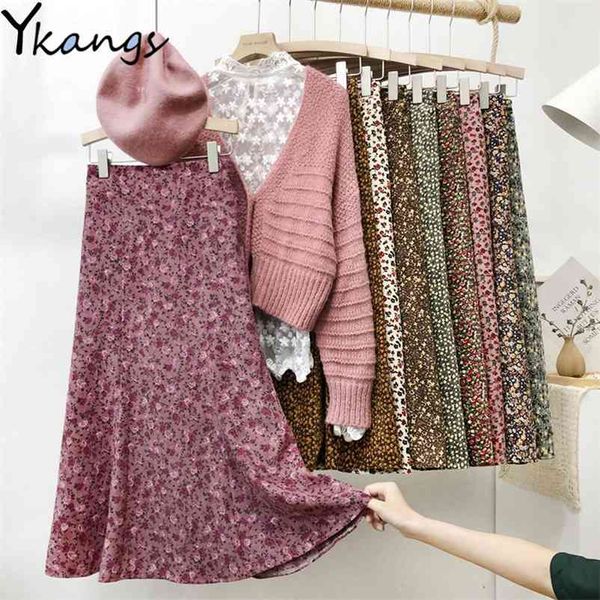 vintage 9 color corduroy winter long skirt high waist a-line women flower print maxi korean style female autumn streetwear 210421, Black
vintage 9 color corduroy winter long skirt high waist a-line women flower print maxi korean style female autumn streetwear 210421, Black