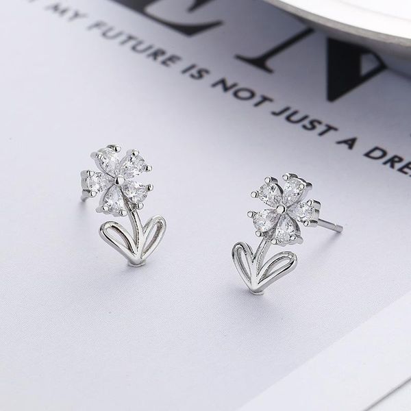 stud luckydays korean fashion fresh cute flower earrings for women delicate zircon elegant oorbellen party gift, Golden;silver
stud luckydays korean fashion fresh cute flower earrings for women delicate zircon elegant oorbellen party gift, Golden;silver