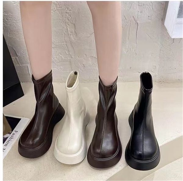 half boot designer boots ankle boots women shoes winter flat heel microfiber rubber wide chirstmas gift womens fashion warm skid designers s, Black
half boot designer boots ankle boots women shoes winter flat heel microfiber rubber wide chirstmas gift womens fashion warm skid designers s, Black