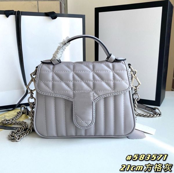 ladies purse leather designer luxury pocket card pocket money classic fashion famous brand matching box size 25-15-8cm 583571, Red;black
ladies purse leather designer luxury pocket card pocket money classic fashion famous brand matching box size 25-15-8cm 583571, Red;black