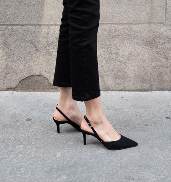 dress shoes pointy toe shallow office ladies pumps back strap buckle black flock thin high heels fashion summer comfy woman 2021
dress shoes pointy toe shallow office ladies pumps back strap buckle black flock thin high heels fashion summer comfy woman 2021