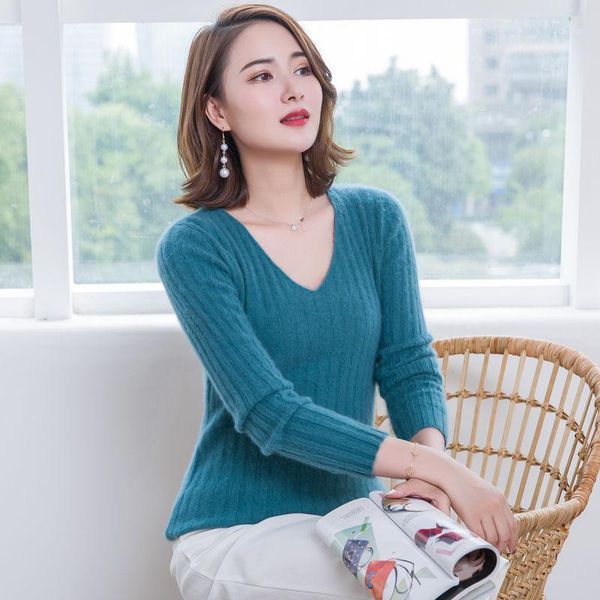 women 2021 autumn winter fashion solid color v-neck female short slim bottoming ladies thick knitted sweater q451 women's sweaters, White;black
women 2021 autumn winter fashion solid color v-neck female short slim bottoming ladies thick knitted sweater q451 women's sweaters, White;black