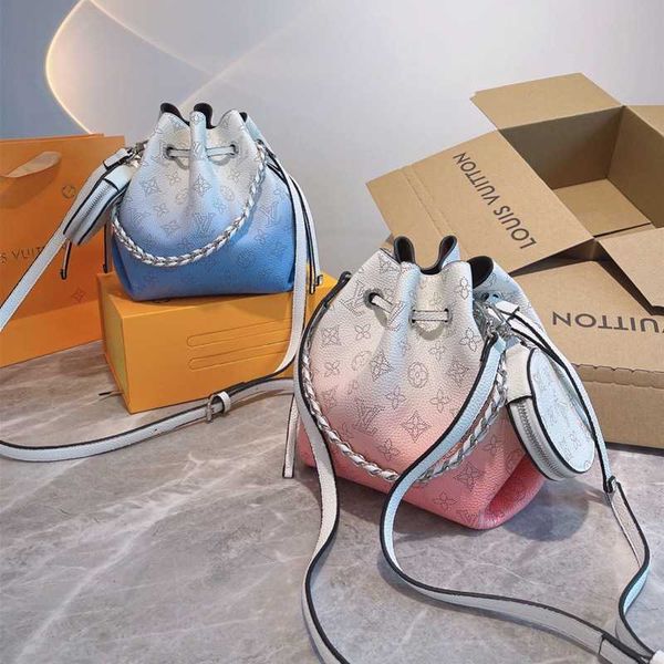 wallets gradient bella luxurys designers crossbody shopping bags handbags purse women fashion vutton shoulder
wallets gradient bella luxurys designers crossbody shopping bags handbags purse women fashion vutton shoulder
