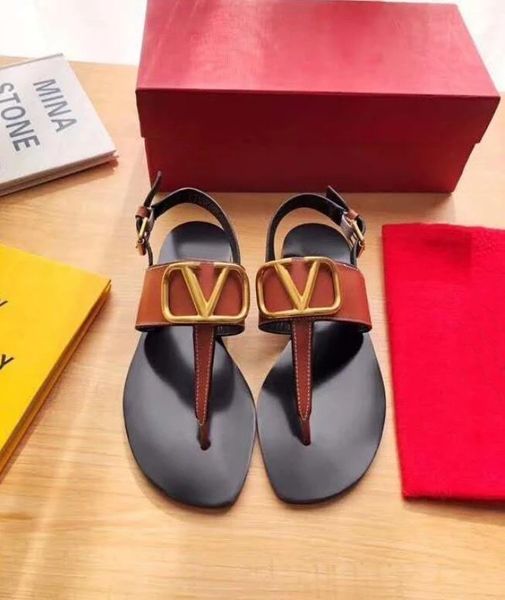 women's rivet sandals designer brand shoes patent red paint comfortable non-slip shoes, Black
women's rivet sandals designer brand shoes patent red paint comfortable non-slip shoes, Black