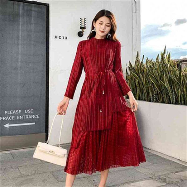 dress miyake fold round collar impd qipao with long sleeve patchwork lace a-line, Black;gray
dress miyake fold round collar impd qipao with long sleeve patchwork lace a-line, Black;gray